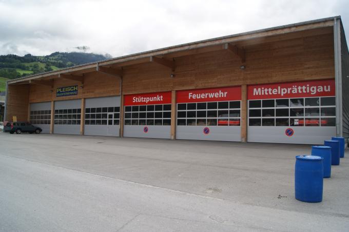 Stützpunkt Feuerwehr Mittelprättigau / Werkhof Niklaus Pleisch